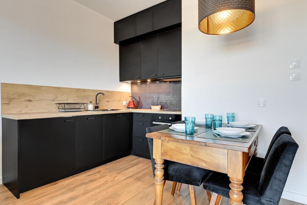 Platinium Zajezdnia Wrzeszcz Apartment Gdansk Ngoại thất bức ảnh